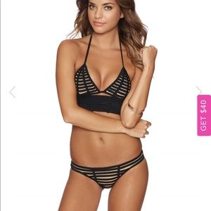 Gorgeous beach bunny swimsuit (like new)